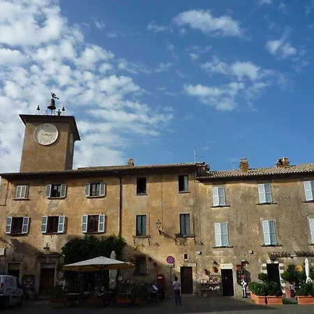 Sleeps 11 With Pool And Air Con *