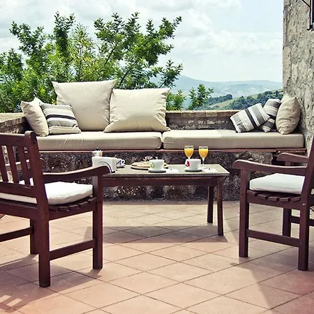 Sleeps 11 With Pool And Air Con *